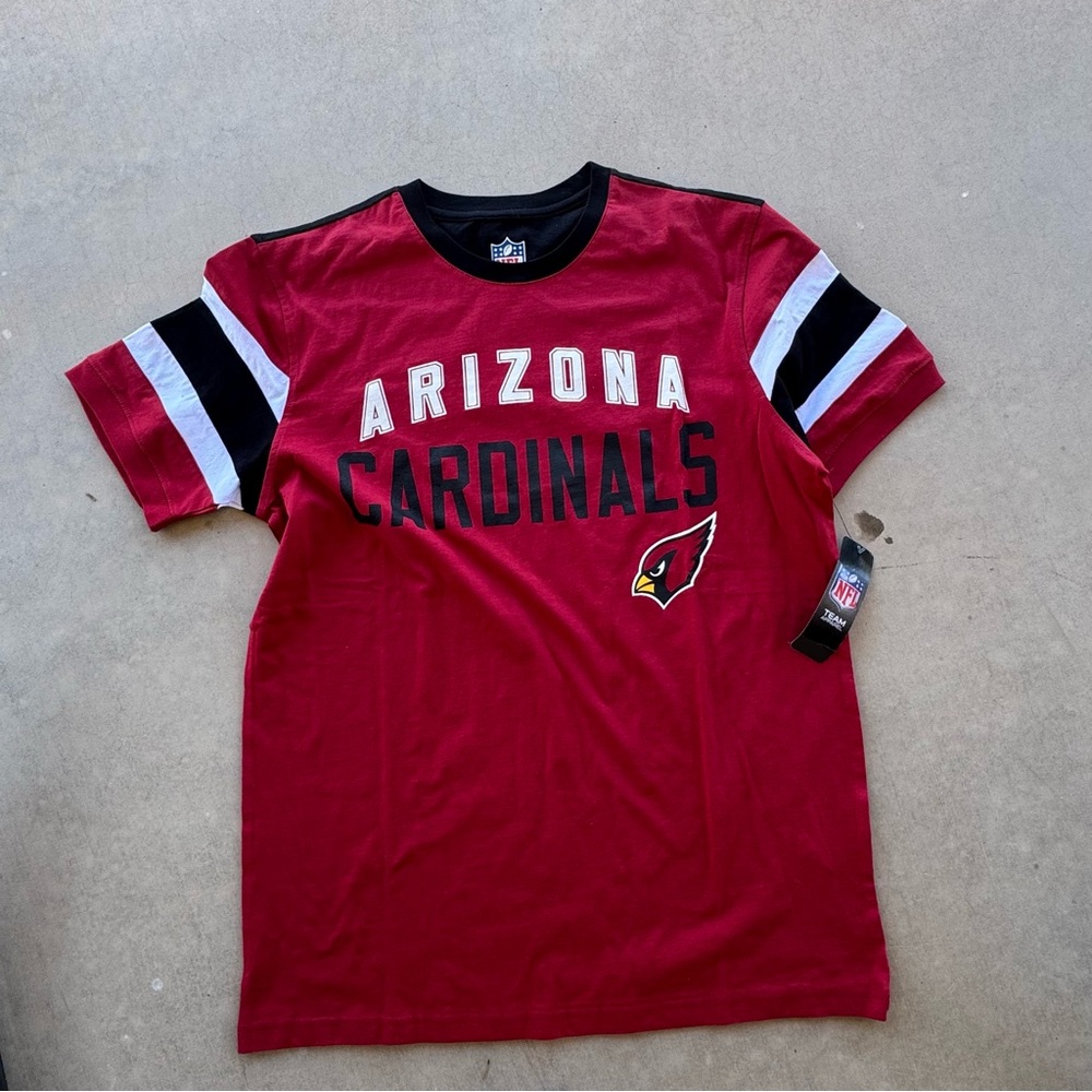 NFL Arizona Cardinals Tshirt 
NWT 
Size L